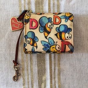 Dooney and Bourke wallet/coin purse